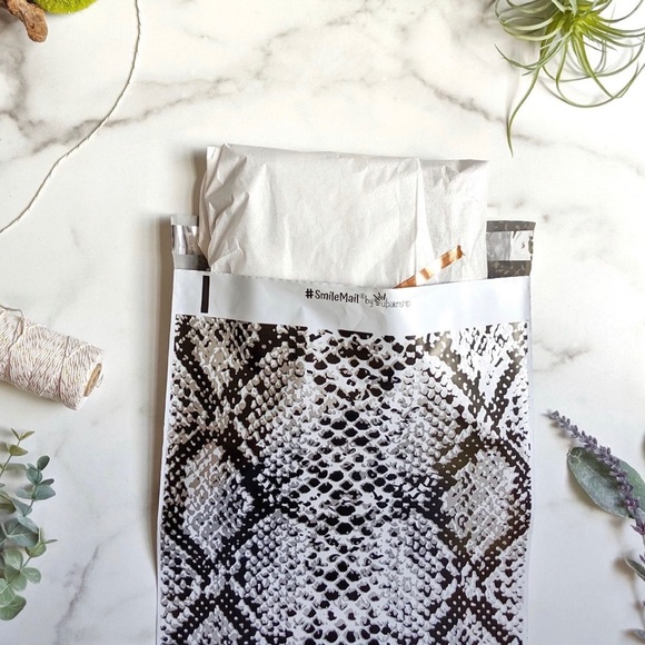 SOLD OUT - Picture 2 of 3